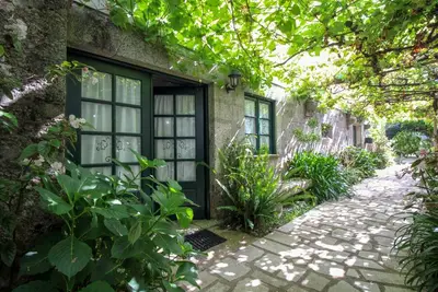 Image de House with internet, shared pool and tennis court!