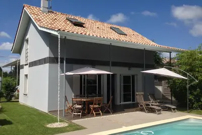Image de Maison neuve typique Arcachonnaise avec piscine et à 600 m du Bassin d'Arcachon