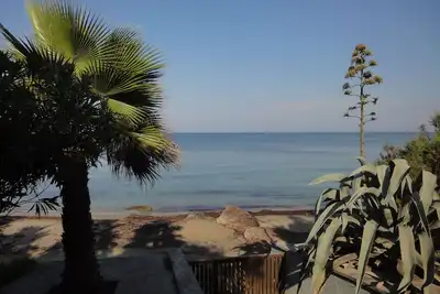 Image de Kalamitsi Villa - Bord de mer Maison-Villa dans la mer Ionienne entouré de Fruit-grove