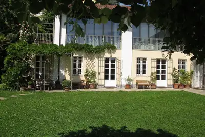 Il Tiglio 2. Ancienne ferme restructurée sur la colline de Turin