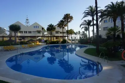Image de Superbe Appartement En PREMIÈRE Ligne De Plage