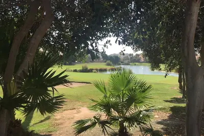 bungalow moderne luxe avec piscine superbe emplacement pour le golf et vacances à la plage