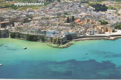 Appartement avec terrasses fantastiques 4 min à pied du centre de Otranto et mer