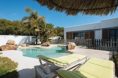 Image de Casa Los SUEÑOS - Relax 1000m2, Piscine Sable; wifi gratuit; Bbq, A \/ C