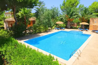 Can Crestall Air conditionné, Wi-fi, piscine, à 15 minutes de la plage Es Trenc