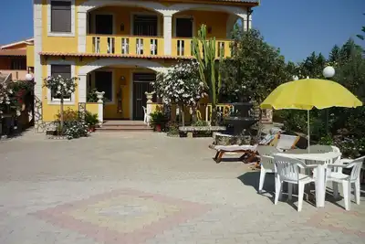 Image de Élégant appartement villa à Agrigento Licata Villa avec vue mer et jardin privé.