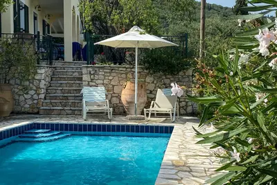 Image de Belle villa, à quelques pas de la plage d'Agni, piscine chauffée avec vue imprenable