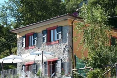 Exceptionnel 3 chambres en Villa panoramique en Toscane (Albiano, Barga, Lucca)