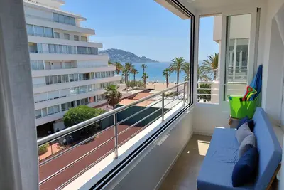 Image de Roses: front de mer, 60m2, plage avec piscine, Wifi