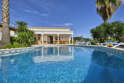 Image de Villa Coloniale Ibizabeds Piscine, Wifi, climatisation, barbecue