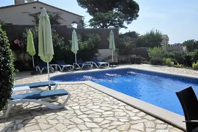 Image de Luxury detached family Villa with pool and scenic views