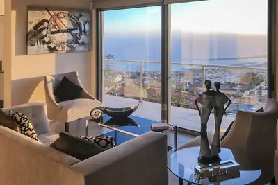 Image de Villa Camacho Vi - Villa de luxe située directement sur la baie de Funchal