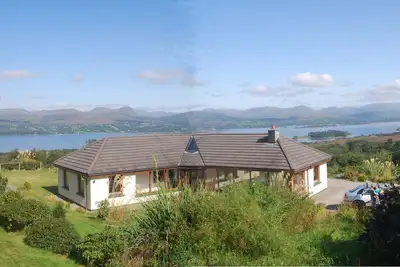 Image de Belle maison spacieuse avec vue spectaculaire (mai à septembre seulement du samedi au samedi)