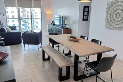 Image de The Tides-Ocean View Apt On The Beach! ! Pool, Gym, Wifi, Parking. 1 Bed - 1 Bath