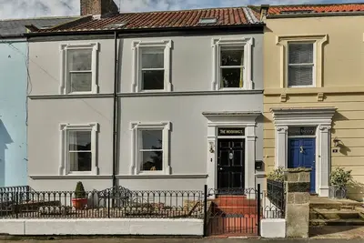 Image de Maison de ville Whitby, pour 12 personnes, proche plage \/ ville, parking. 4 bains, SkySports