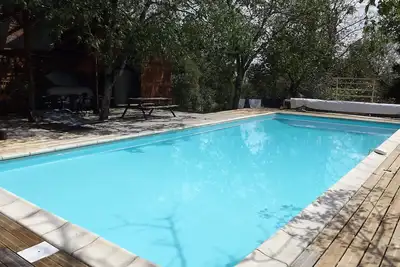 Image de Grande maison familiale, piscine privée chauffée, grand jardin, près de Najac.