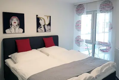 Image de Appartement 3 étoiles confortable sur le Kurpark