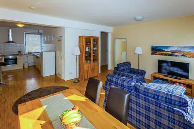Image de Appartement au milieu, 80m2 récemment rénové dans la vieille ville de Nuremberg et de haut équipée.