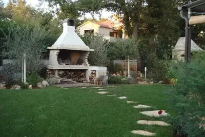 Image de 4 +2 pers. Une connexion Wi-Fi, Air, & Garden Grill, conviviale et familiale