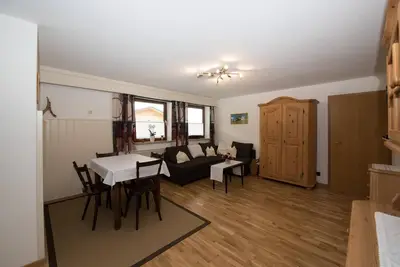 Image de Appartement confortable avec vue sur la montagne
