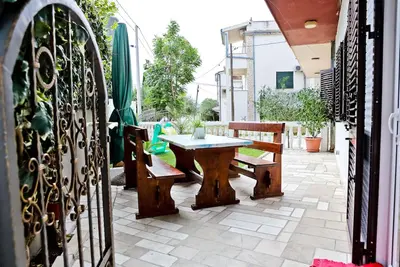 Image de Bane Apartments - Vacances avec la famille à 70 mètres de la mer