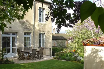 Image de Maison de charme au cœur du vignoble bourguignon (11 km de Beaune)