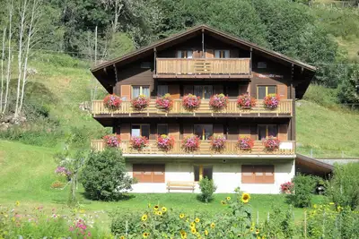 Appartement confortable dans les montagnes du Valais à Fiesch<br>