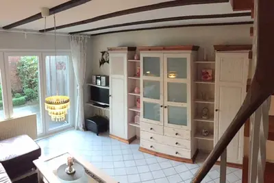 Image de Maison Störtebeker: 3 minutes de la plage, terrasse protégée au centre.