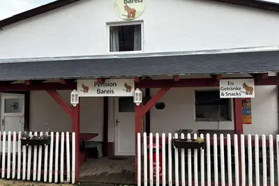 Le Poney Bareis est situé loin de l'agitation dans les bois