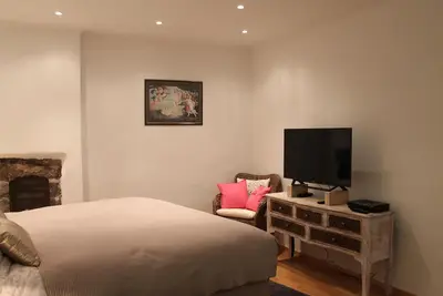 Image de Très bel appartement, élégant et calme dans un endroit fantastique à la pointe de travail
