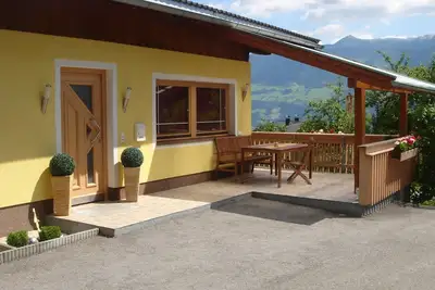 Image de Fantastique maison de vacances avec terrasse et magnifique panorama sur le Zillertal.