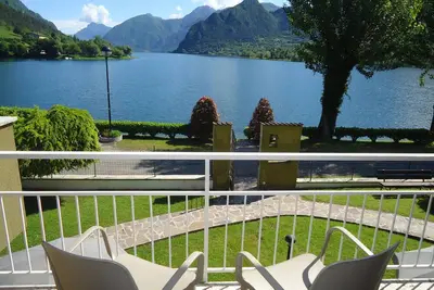 Image de Directement Sur La Plage / Lac, appartement jusqu'Ă 4 personnes, piscine et jardin, Villa Soghetta type S4