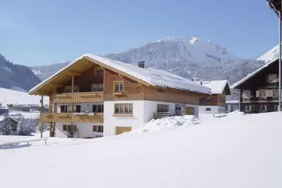 Image de Grand appartement (96 m²) avec balcon