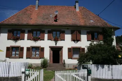 Image de Appartement avec jardin sur le bord du village avec vue sur les montagnes du MĂĽnstertal
