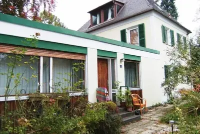 Image de 2 pièces heureux et lumineux. -Appartement dans le quartier résidentiel calme de Nymphenburg