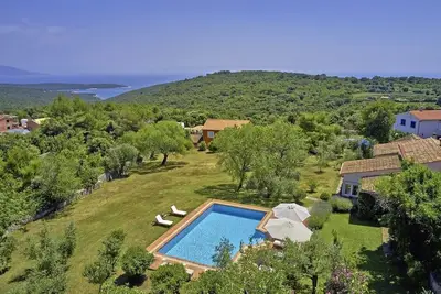 Image de Villa Arbora à Kavran (maison pour 10 personnes)