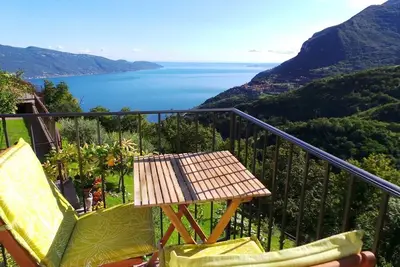 Beau 2 z. Whng. avec vue imprenable sur le lac et la montagne avec jardin