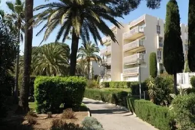 Image de Appart T2 St Raphael Bord De Mer Piscine Parc Prive Garage Terrasse Vue Mer