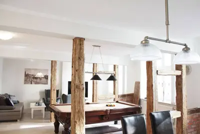 Image de Loft spacieux et moderne de 144 m² dans la vieille ville historique