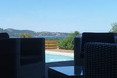 Image de Villa contemporaine neuve, Piscine, Vue mer sur Pinarello
