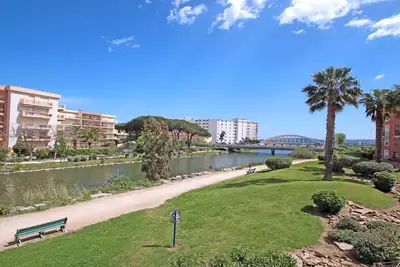 Image de Appartement T4 - 6 personnes - Vue mer - Climatisation - WiFi - Piscine résidence - Sainte. . .