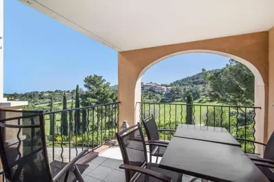 Image de Cap Esterel (St Raphaël) - Appartement calme vue mer, golf & Cap Esterel 4 pers.