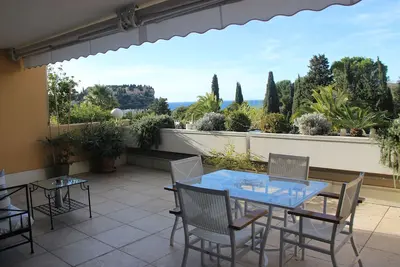 Image de Très bel appartement dans résidence de standing, à 5 minutes à pied du port