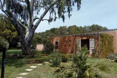 Image de Maison de vacances 5 P. au calme entre Hyères et le Lavandou à 6 kms des plages