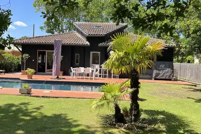 Image de Bassin d'Arcachon, villa de vacances avec piscine et jardin clos