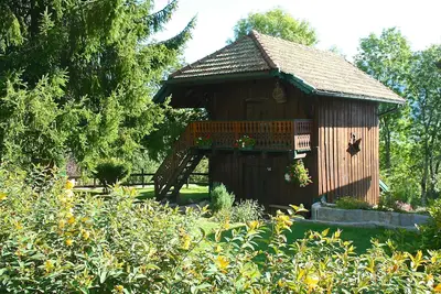 Image de Joli chalet sur les hauteurs d'Annecy (avec jardin)