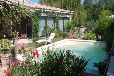 Image de Le Clos Martin, Studio Entre Avignon Et St Remy De Provence