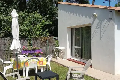 Image de Belle Maison Au Calme Avec Jardin A 5 Mn A Pied De La Plage Et Commerces