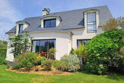 Image de A Fouesnant maison récente spacieuse et calme avec jardin à 2 km de la mer