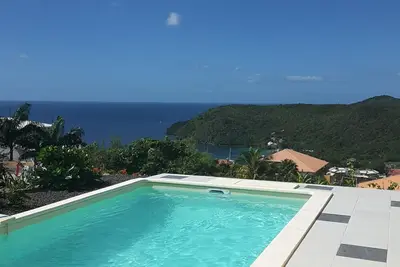 Image de Villa neuve avec piscine et vue mer des Caraïbes